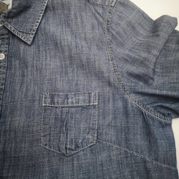 Chico's Ladies Size 3 (Approx. Large) Straight Fit Long Sleeves Jean Shirt - Picture 4 of 9